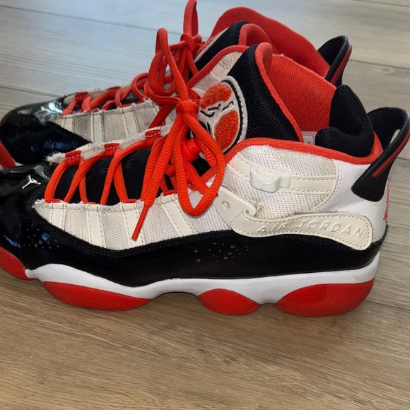 Nike Jordan Six 6 Rings Black/Team Orange GS SZ 6.5Y Retro True Flight - Picture 1 of 8
